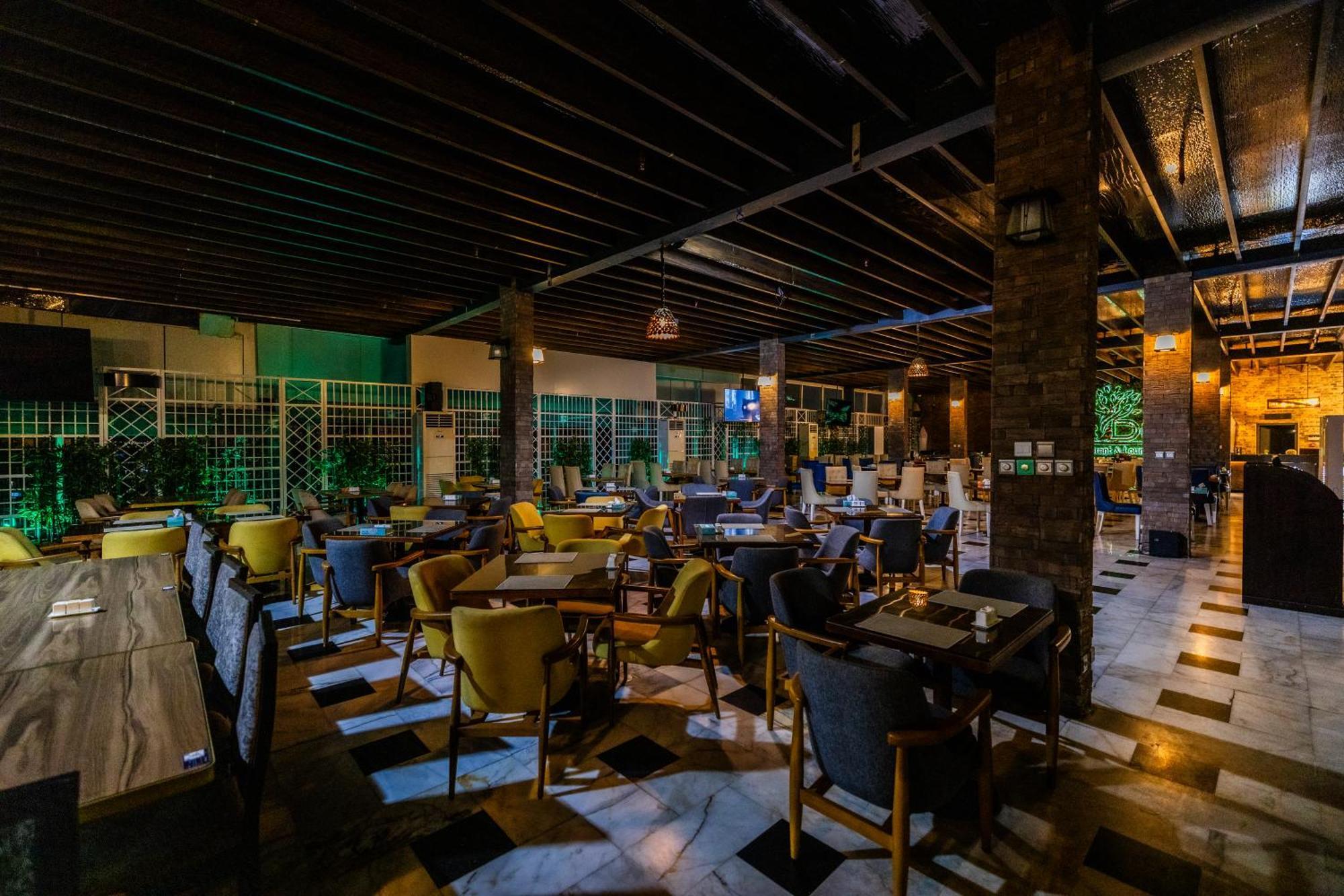 Mora Hotel By Pioneer Jeddah Exterior photo