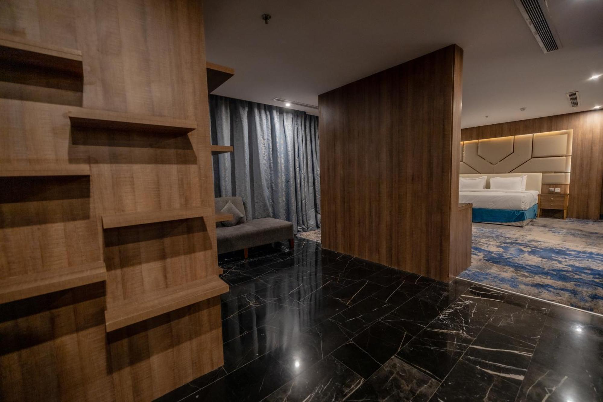 Mora Hotel By Pioneer Jeddah Exterior photo